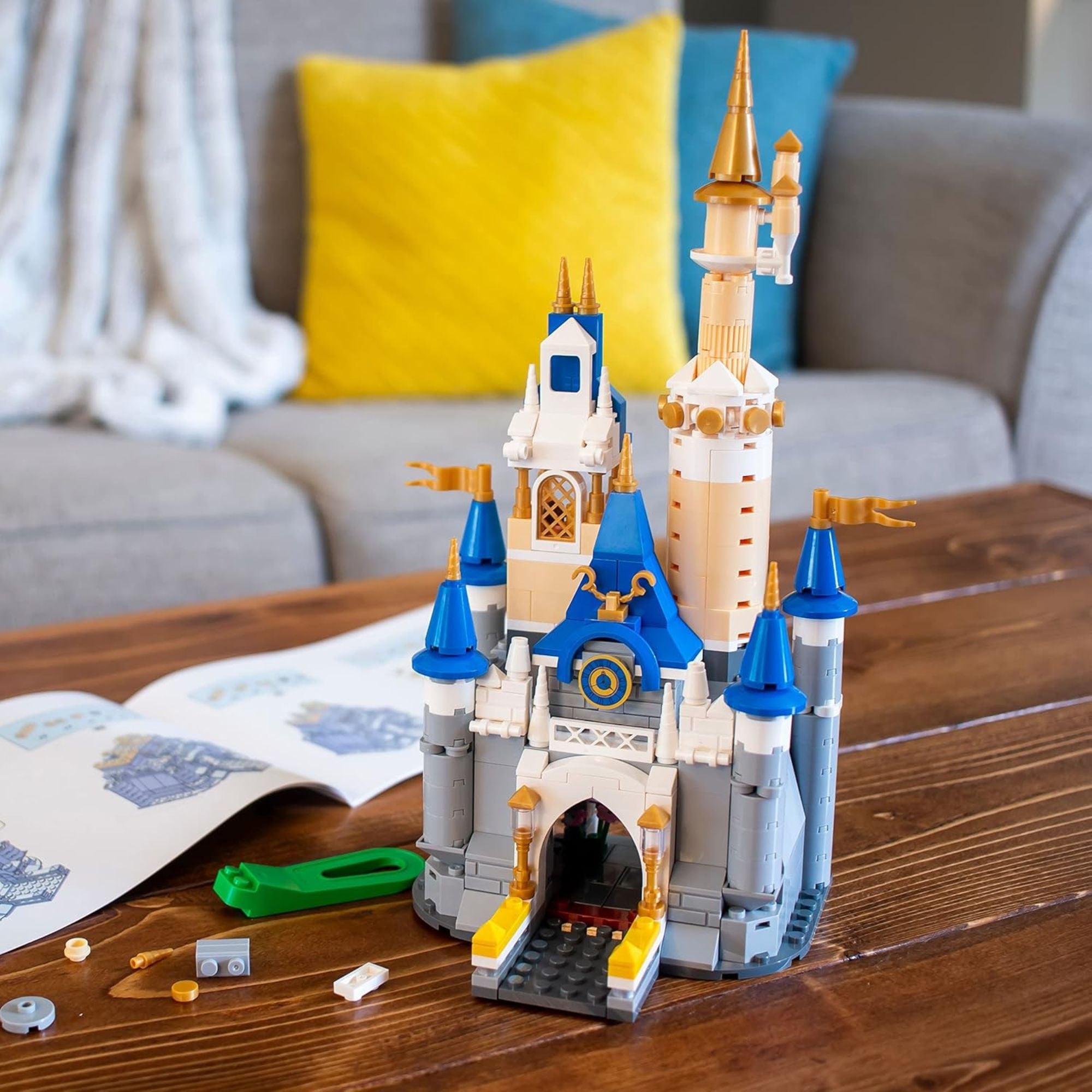 The Enchanted Dream Castle Brick Set