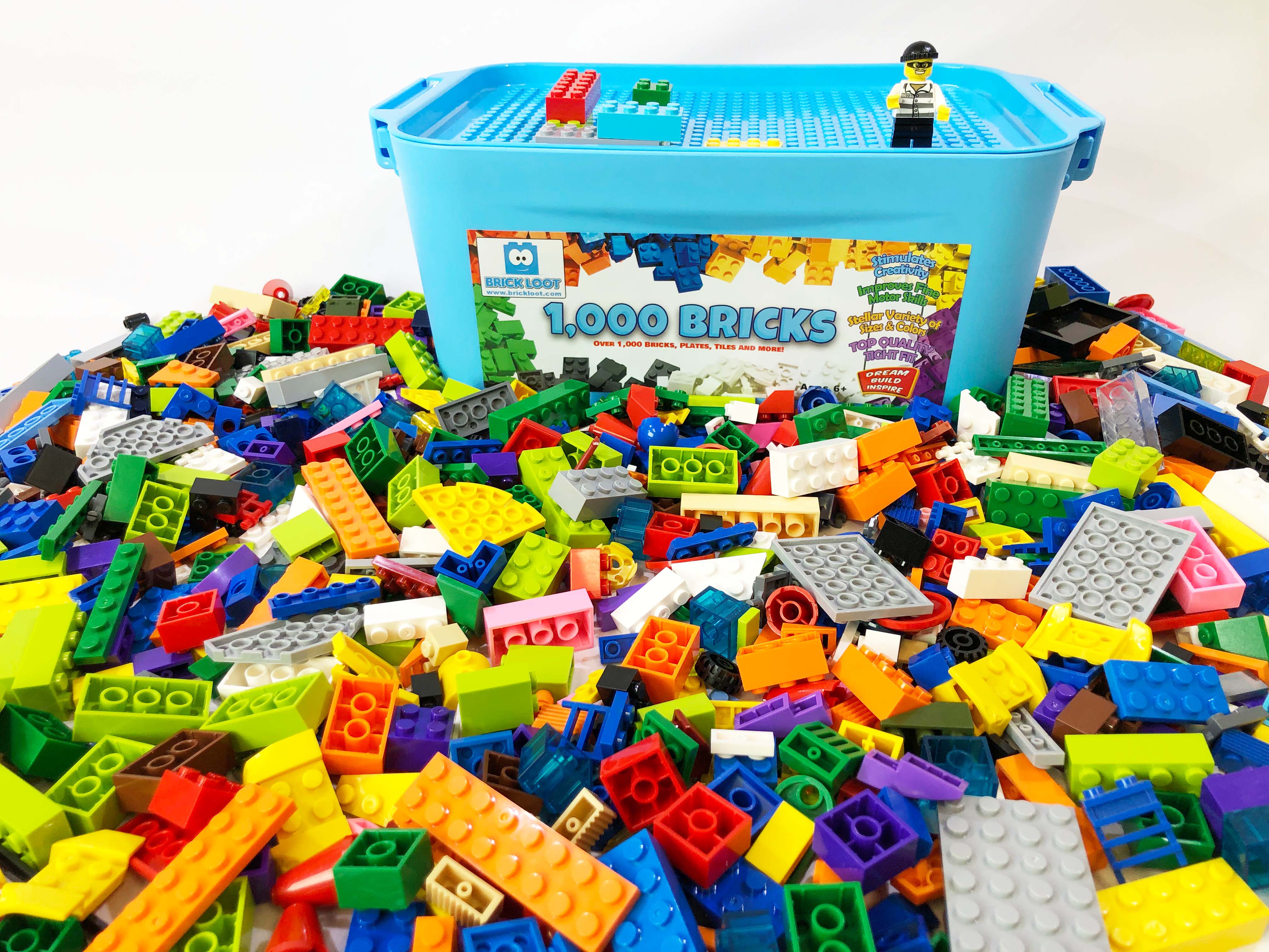 1,000 Bricks with Storage Bin